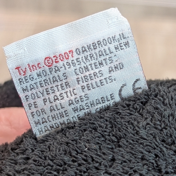 Waddles Penguin 9" Tylux TY Beanie Pluffies Stuffed Animal 2007 - Picture 8 of 10